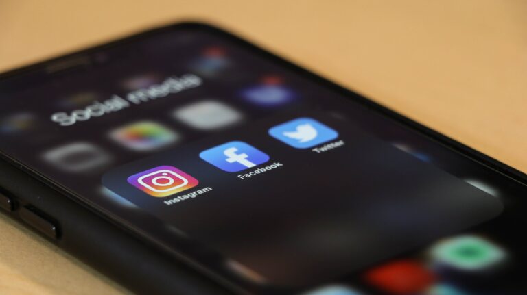 Elevate Your Social Media Presence: A Comprehensive Guide to Designing Standout Pages