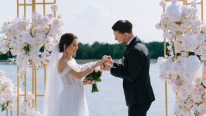 Read more about the article Christian Wedding Invitation Ideas, Wording, and Design Tips